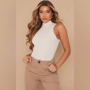 Basic stone ribbed bodysuit